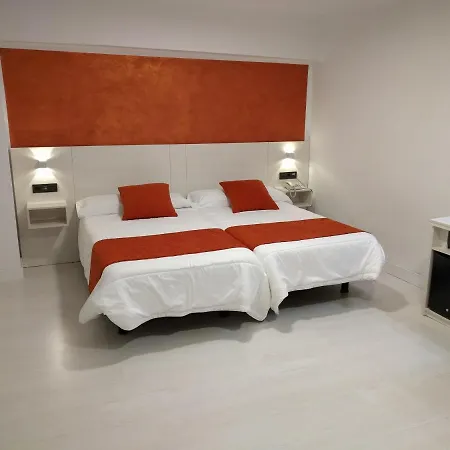 Emperatriz I Szálloda 3*