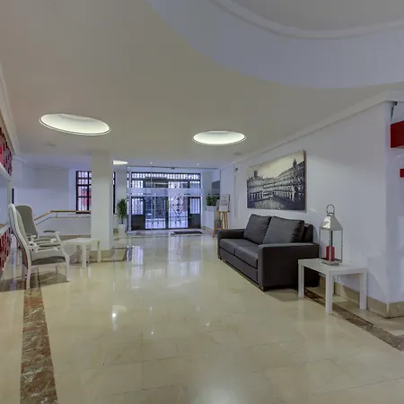 Emperatriz I Hotel 3*