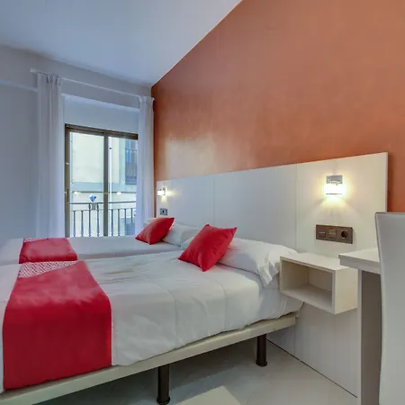 Emperatriz I Hotel
