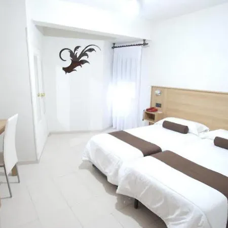Emperatriz I Otel Salamanca