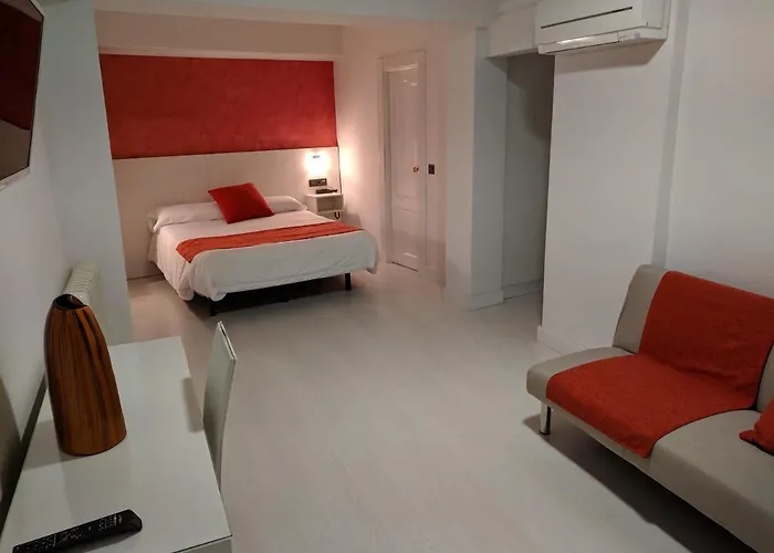 Emperatriz I Hotel 3*